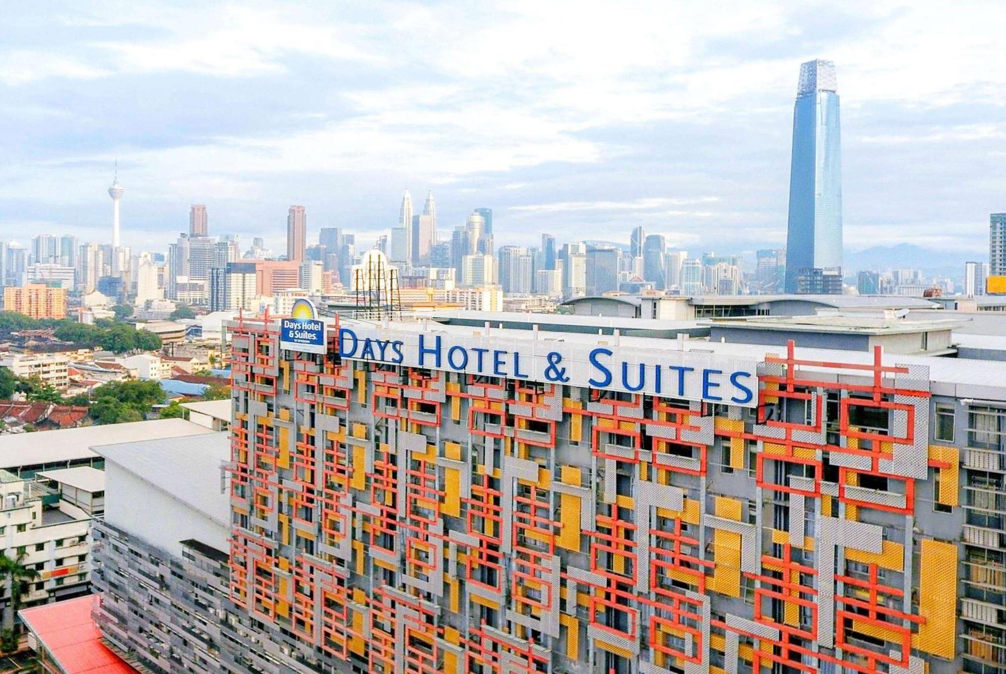Days Hotel & Suites By Wyndham Kl - Chan Sow Lin Mrt Or Lrt Куала-Лумпур Экстерьер фото