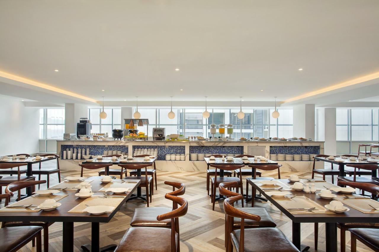 Days Hotel & Suites By Wyndham Kl - Chan Sow Lin Mrt Or Lrt Куала-Лумпур Экстерьер фото